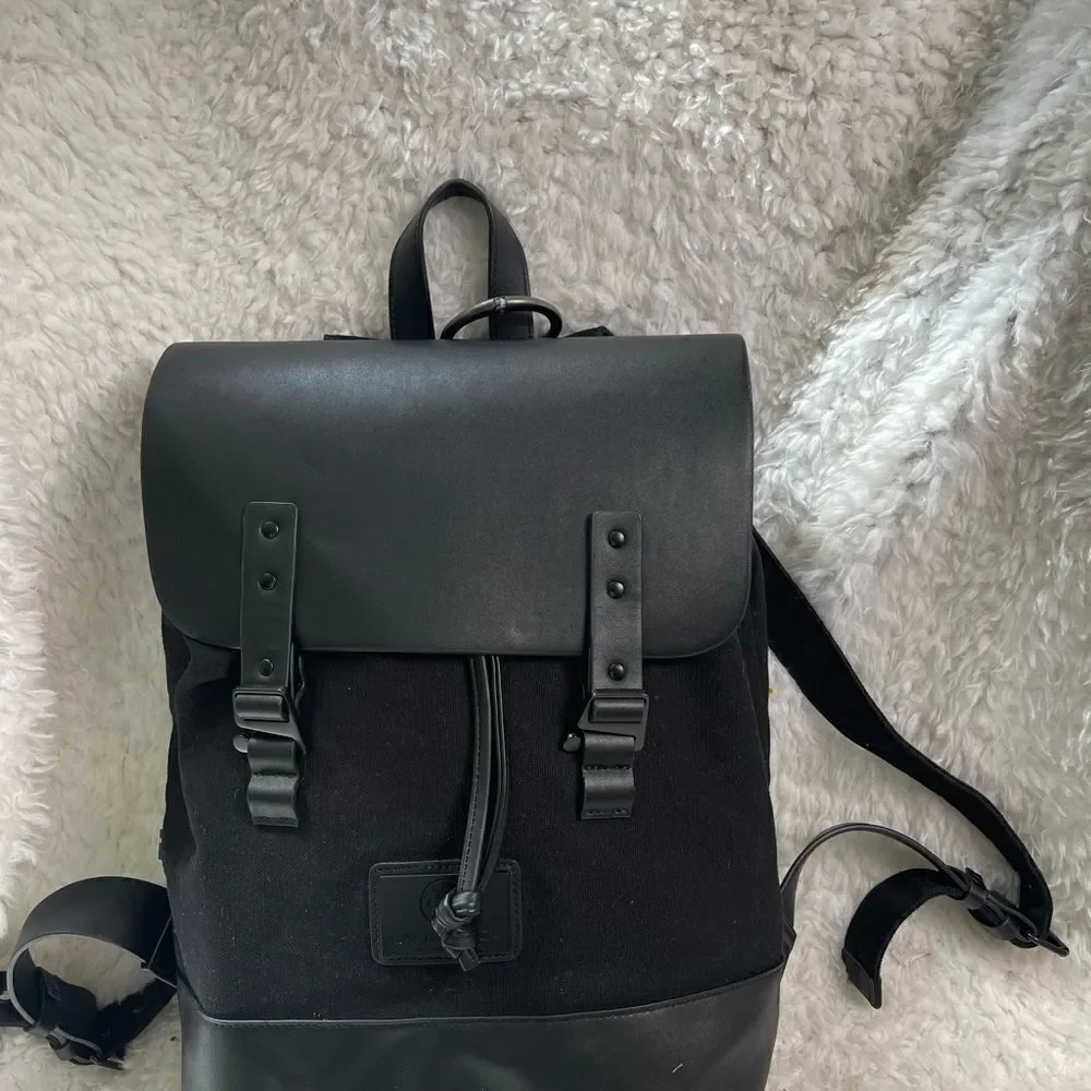 Gaston Luga Unisex Black canvas Laptop Large Backpack Water-Resistant